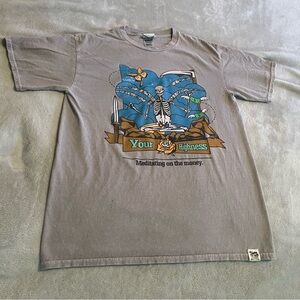 Your Highness Shirt Men‎ Medium Gray Graphic Streetwear Crew Neck Lightweight